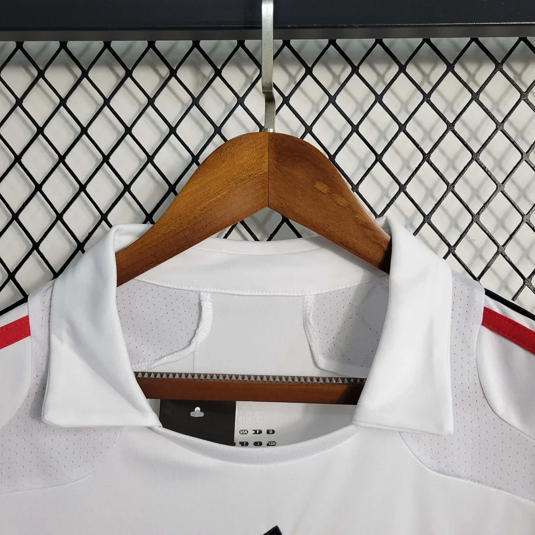 Maillot rétro extérieur de l'AC Milan 2007-2008