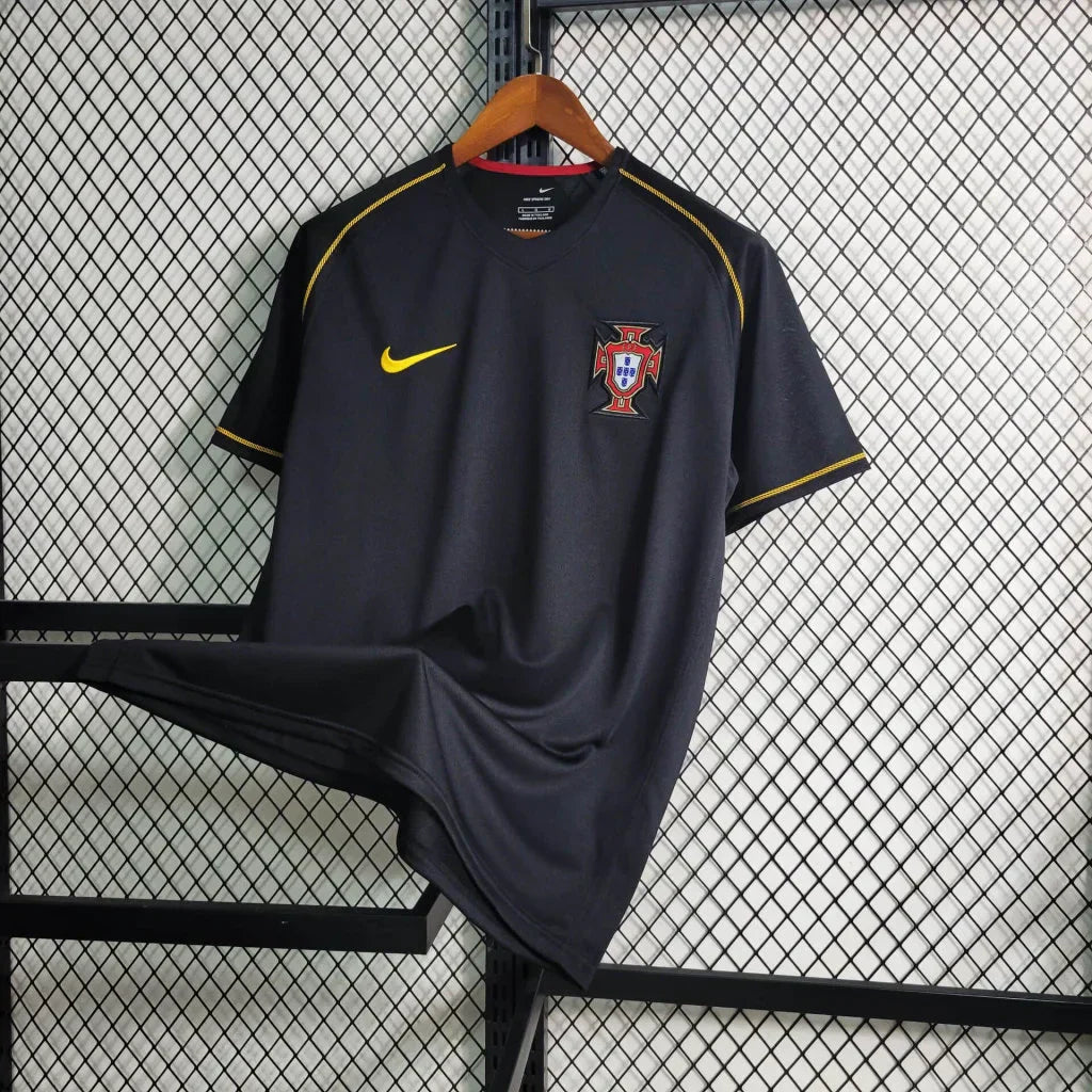 2006 Retro Portugal Visitante