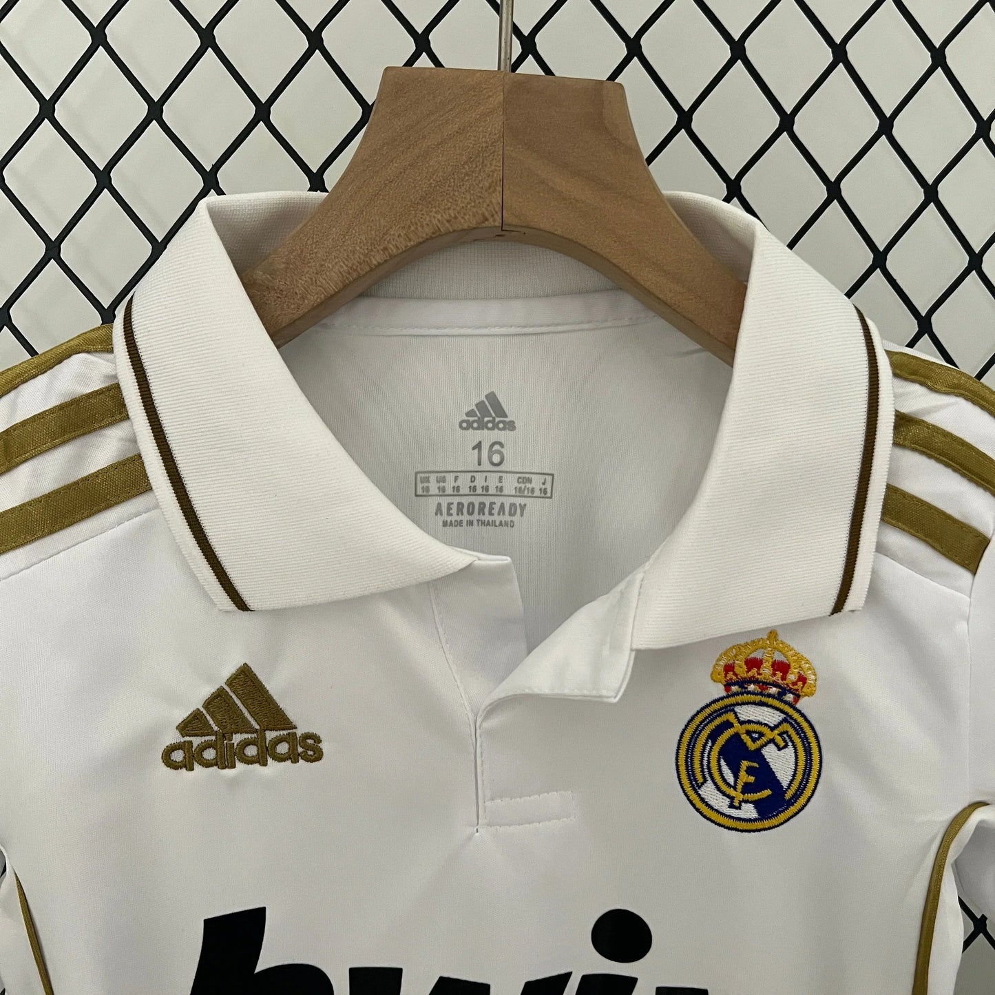 Maillot Domicile Enfant Real Madrid 2011/2012 Taille