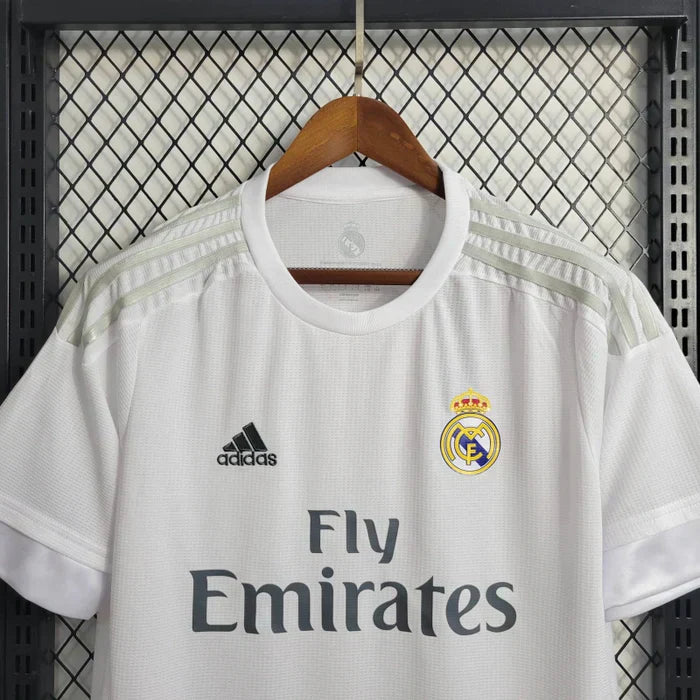 Maillot domicile rétro du Real Madrid 2015-2016