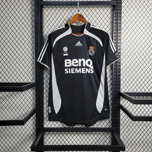 2006/2007 Retro Real Madrid Visitante
