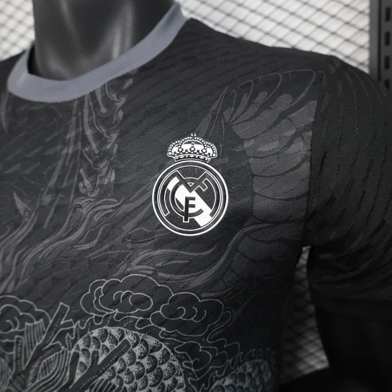 Real Madrid "Lunar Shard" Edición Especial