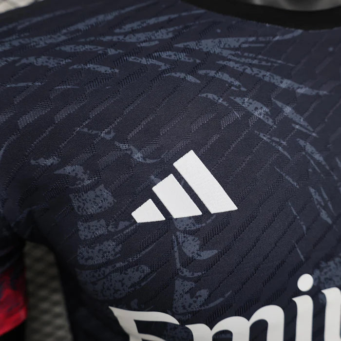 Édition spéciale « Dragon écarlate » du Real Madrid