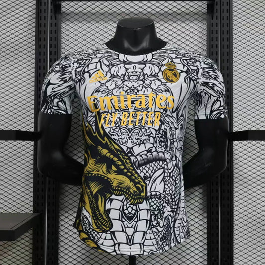 Édition spéciale « Dragon mythique » du Real Madrid