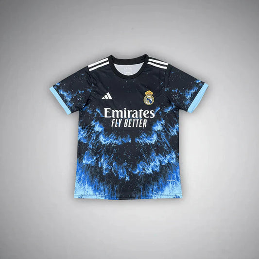 Édition spéciale « Lightning Sky » du Real Madrid