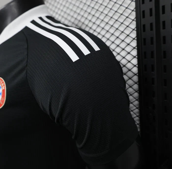 2024/2025 Bayern Munchen Goalkeeper Alternativa Visitante Kit
