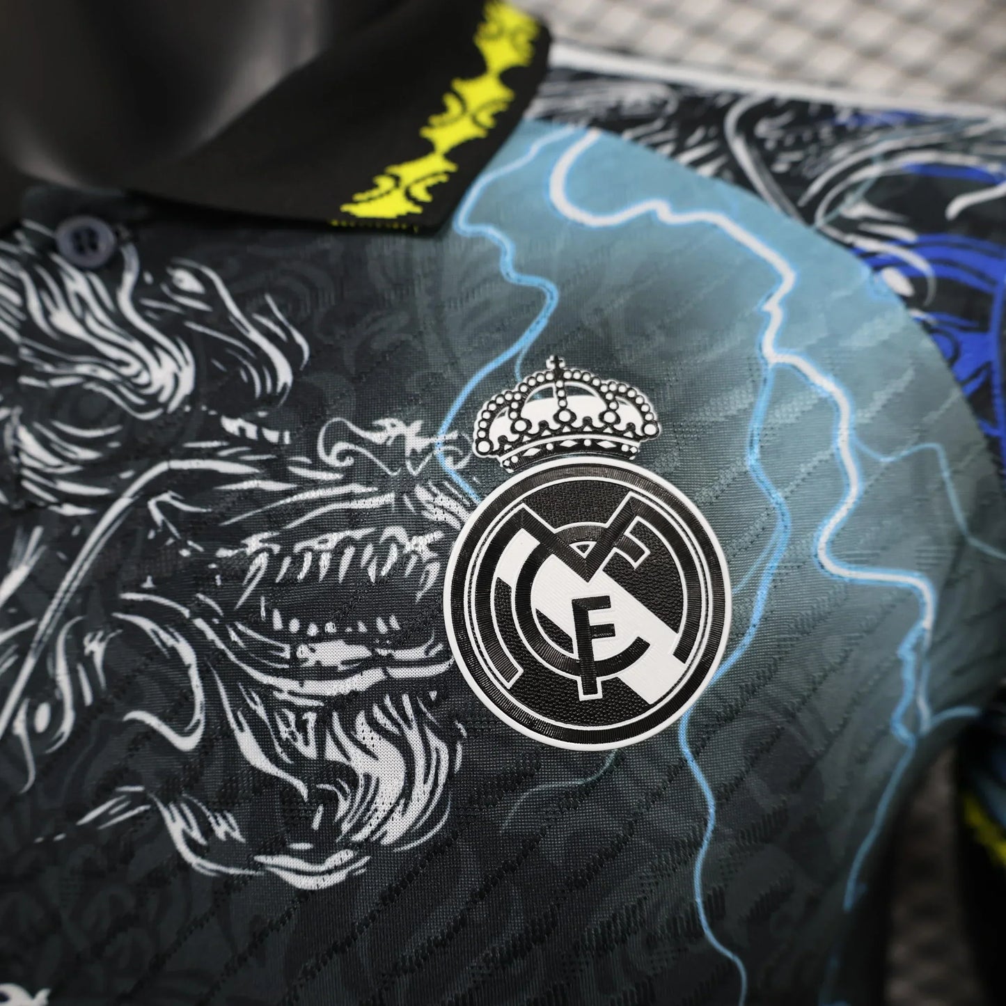 Édition spéciale « Thunder Dragon » du Real Madrid
