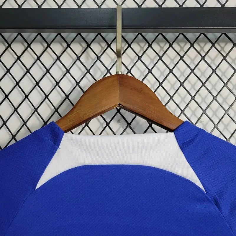 Taille du maillot domicile enfant Chelsea 2023/2024