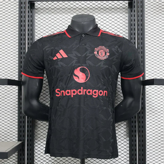 Édition spéciale noire Manchester United 2024/2025