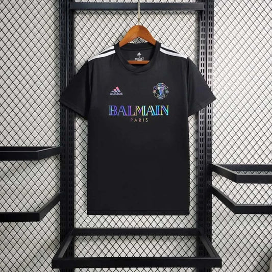 Édition spéciale « Balmain » de Manchester United
