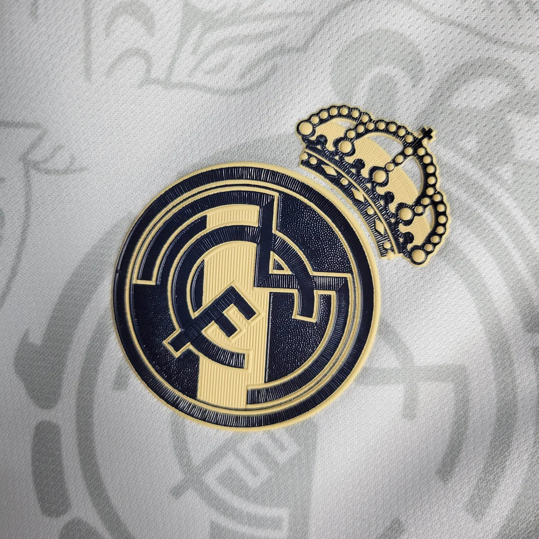 Édition spéciale « Élégance impériale » du Real Madrid