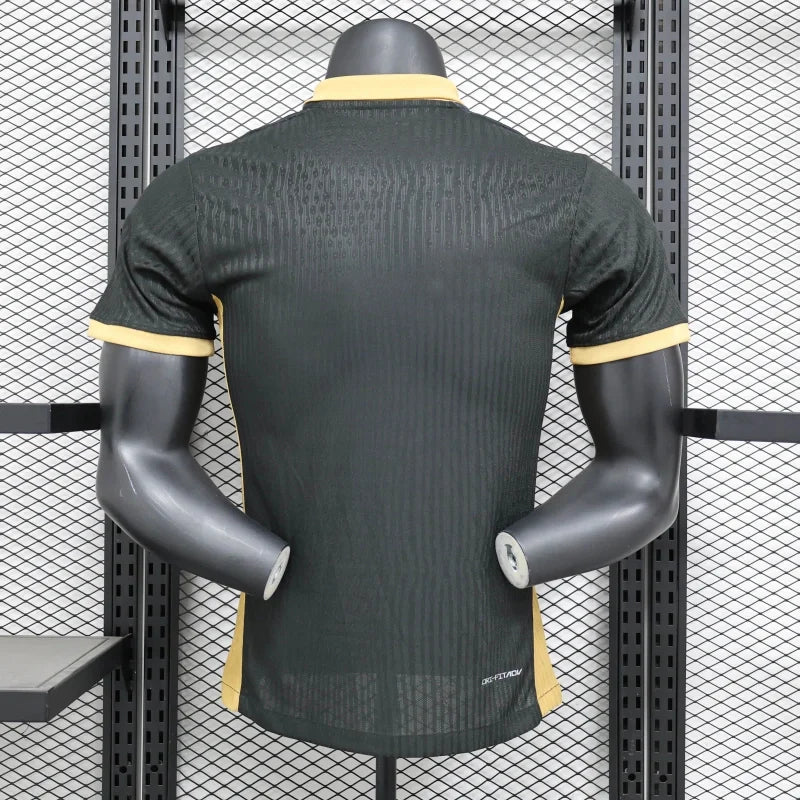 Barcelona "La Noche Dorada" Edición Especial