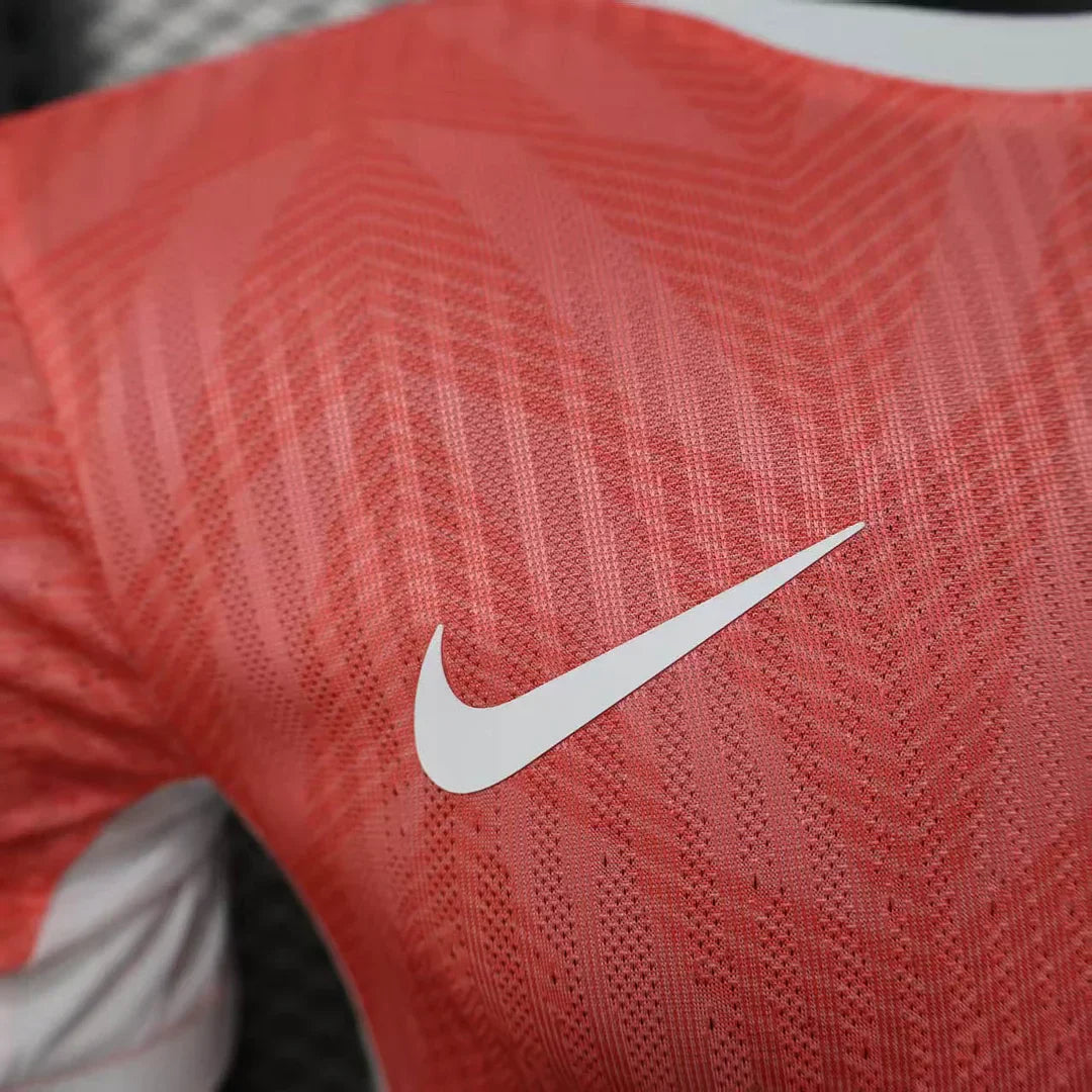 Barcelona "Coral Ember" Edición Especial