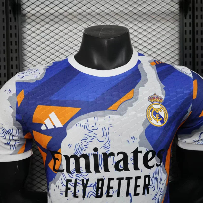 Édition spéciale « Nebula Reign » du Real Madrid