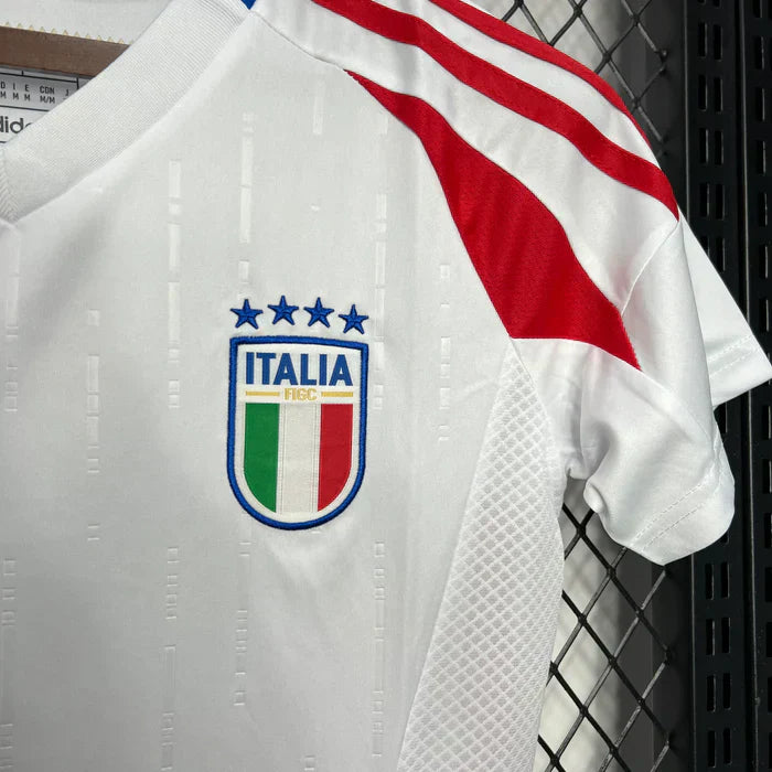 Italia 2024/2025 Visitante Kit