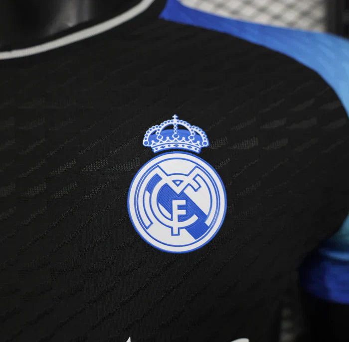 Édition spéciale « Nocturne Strike » du Real Madrid