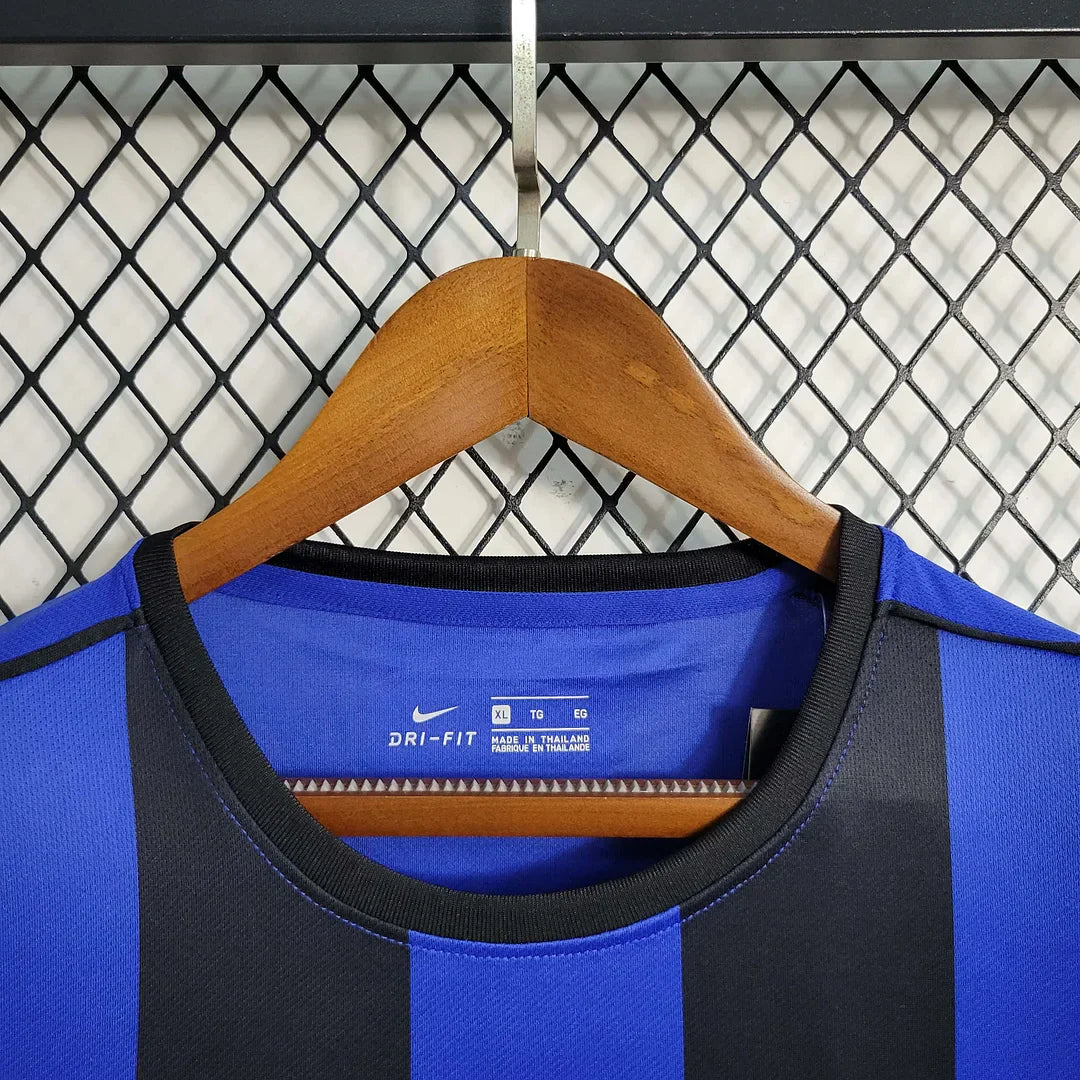 Maillot rétro Inter Milan domicile 1999-2000