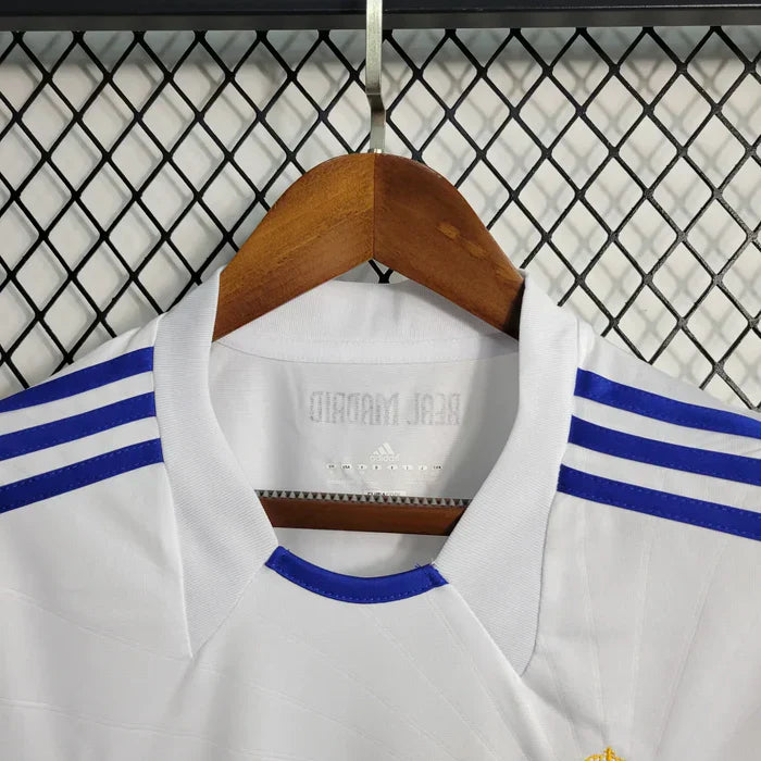 Maillot domicile rétro du Real Madrid 2010-2011