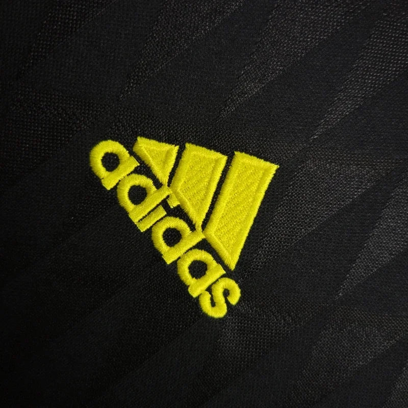 Rétro Liverpool 2010-2011 Alternative Extérieur