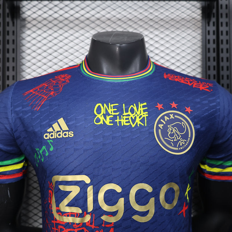 Édition spéciale bleue Ajax « Bob Marley »