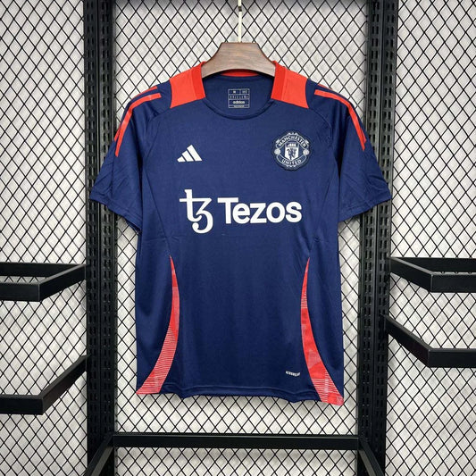 Maillot d'avant-match de Manchester United 2024/2025