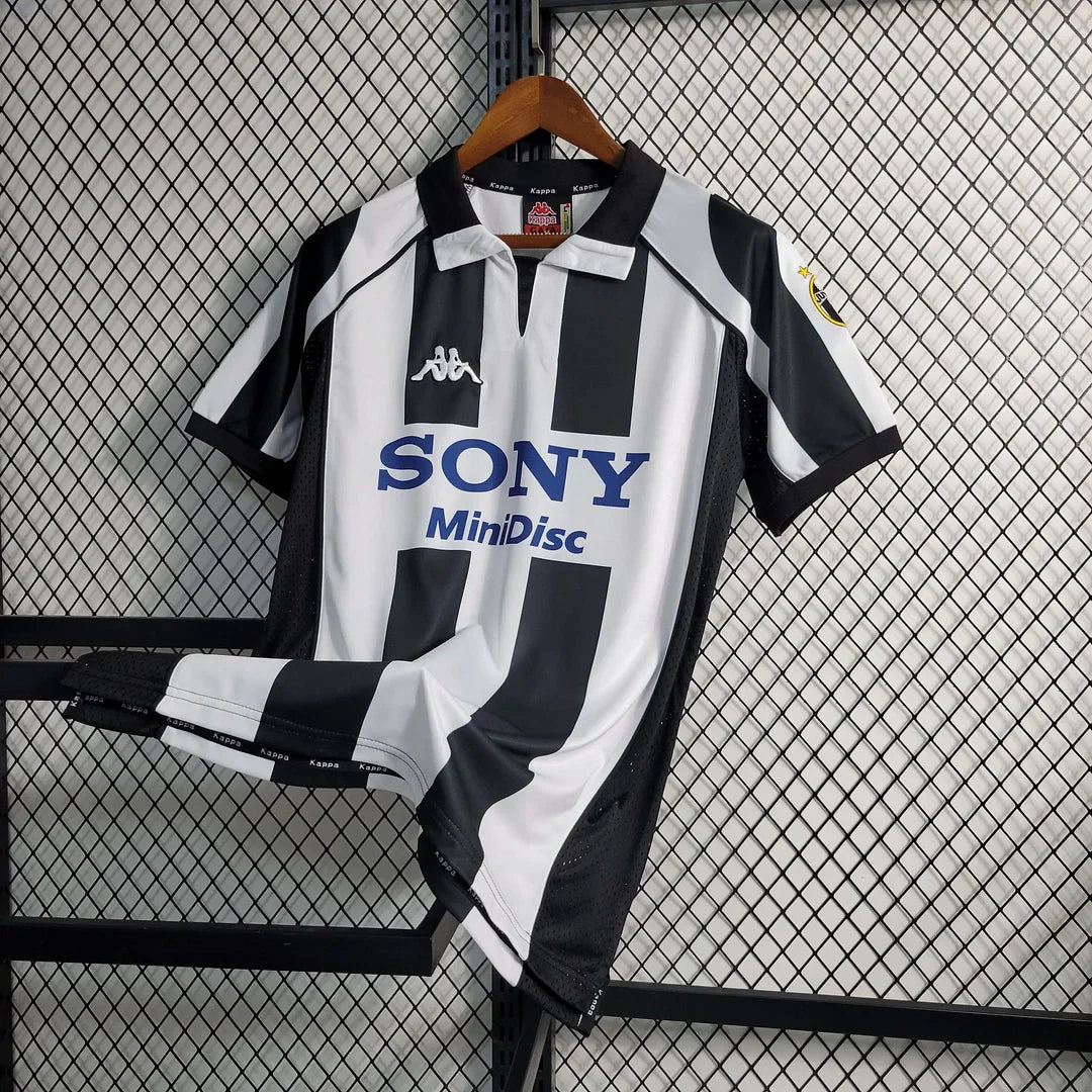 1997-1998 Retro Juventus Local