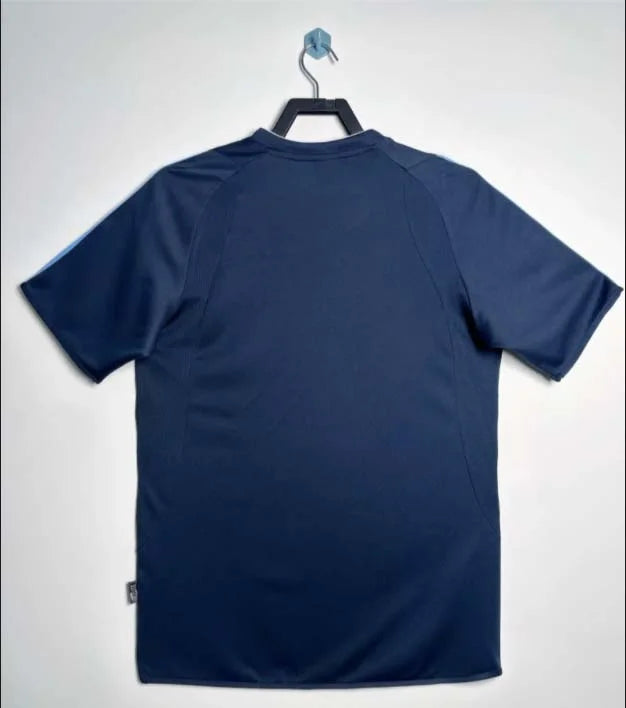 Maillot extérieur rétro du Real Madrid 2003/2004