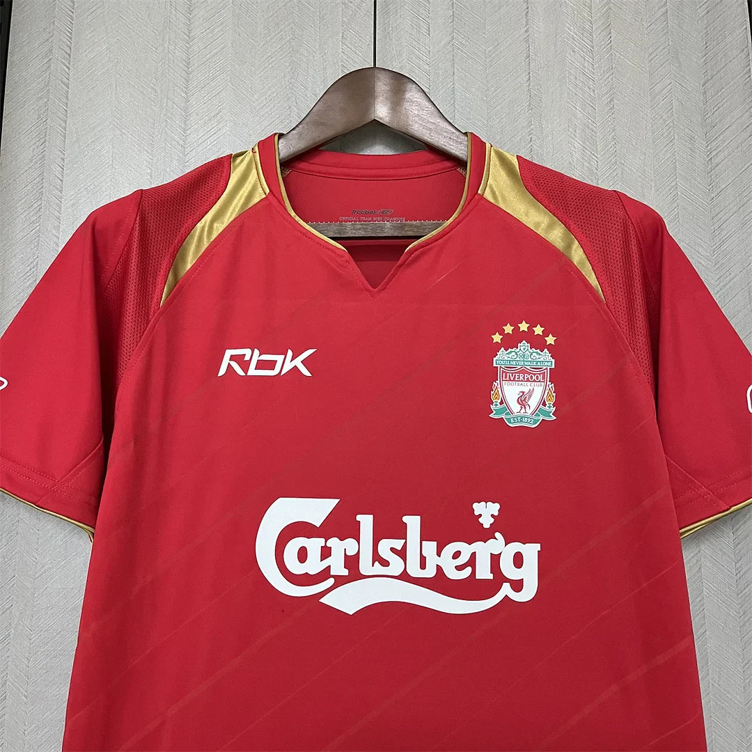 Maillot rétro Liverpool domicile 2005-2006