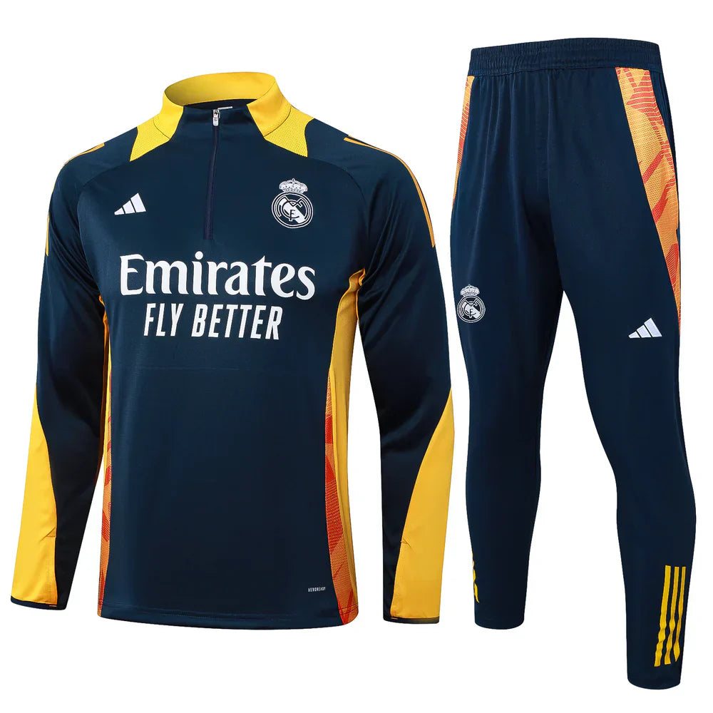 Survêtement bleu foncé et jaune du Real Madrid