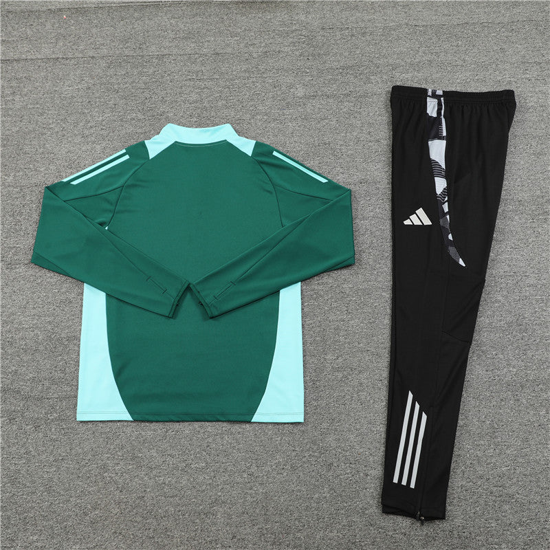 Survêtement noir et vert de Manchester United