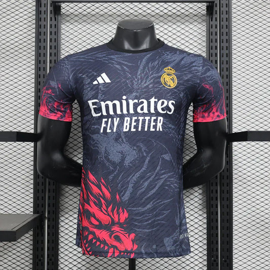 Édition spéciale « Crimson Fury » du Real Madrid