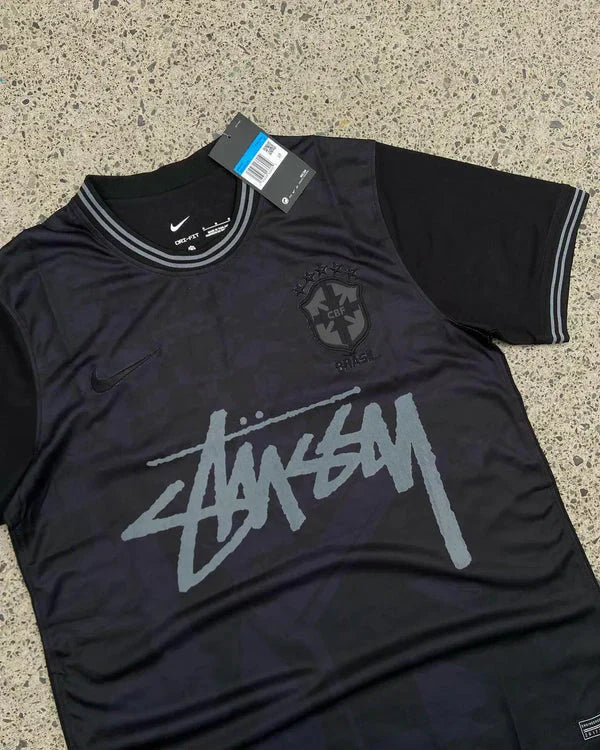 Édition spéciale Stüssy x Brésil « Blackout »