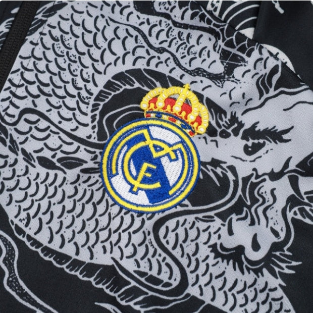 Survêtement « Shadow Dragon » du Real Madrid