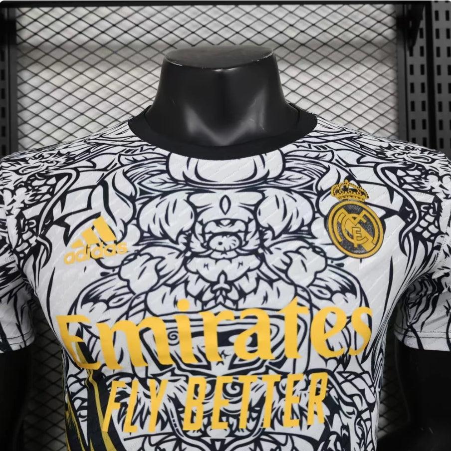 Édition spéciale « Dragon mythique » du Real Madrid