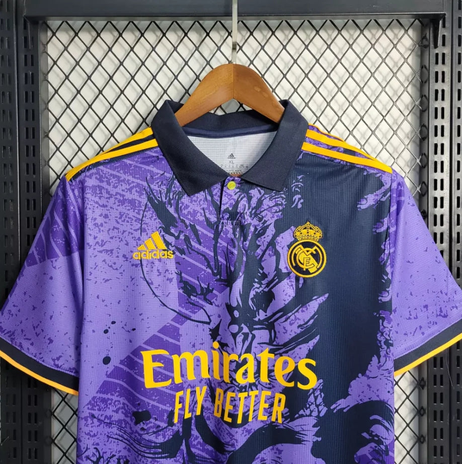 Édition spéciale « Valence violette » du Real Madrid
