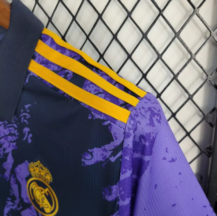 Édition spéciale « Valence violette » du Real Madrid