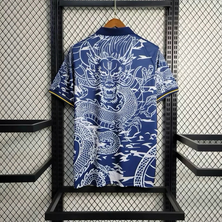 Édition spéciale « Dragon bleu » du Real Madrid