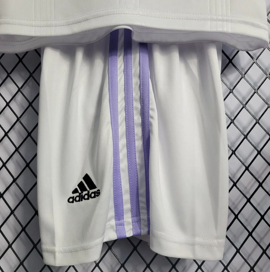Maillot Domicile Enfant Real Madrid 2023/2024 Taille