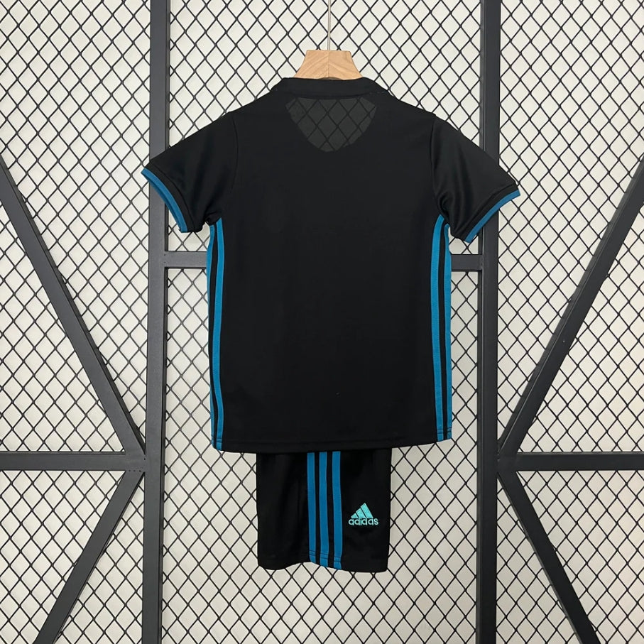 Maillot rétro Real Madrid 2017/2018 Extérieur pour enfant