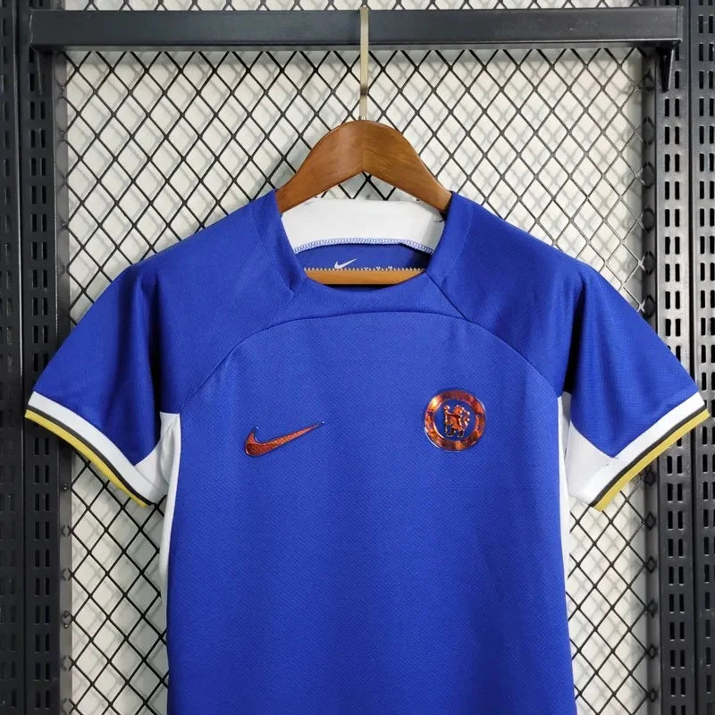 Taille du maillot domicile enfant Chelsea 2023/2024