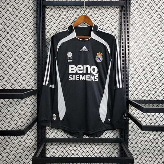 Maillot rétro extérieur à manches longues Real Madrid 2006/2007