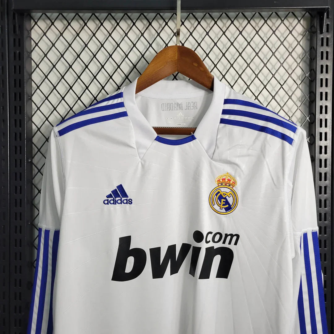 2010/2011 Retro Real Madrid Local Manga Larga