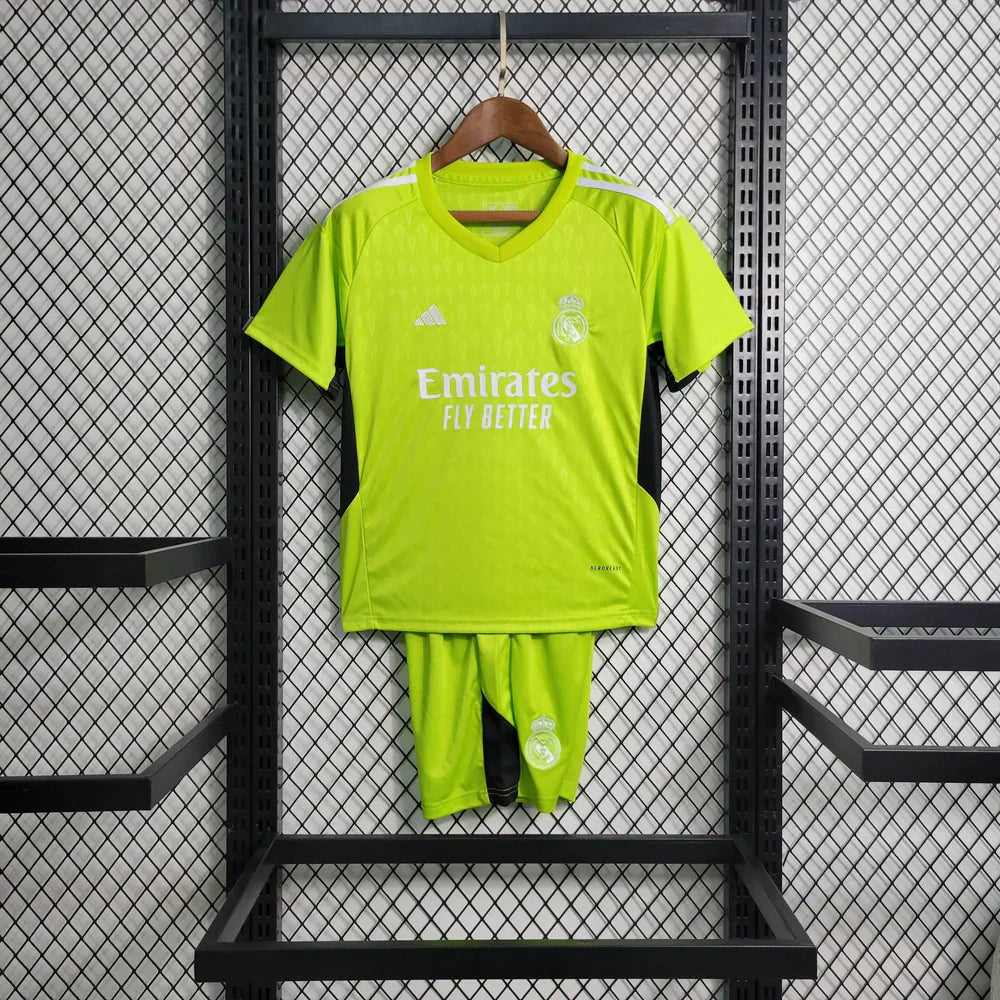 Maillot de gardien de but Real Madrid 2023/2024 vert taille enfant