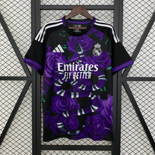 Édition spéciale « Serpent Lilas » du Real Madrid