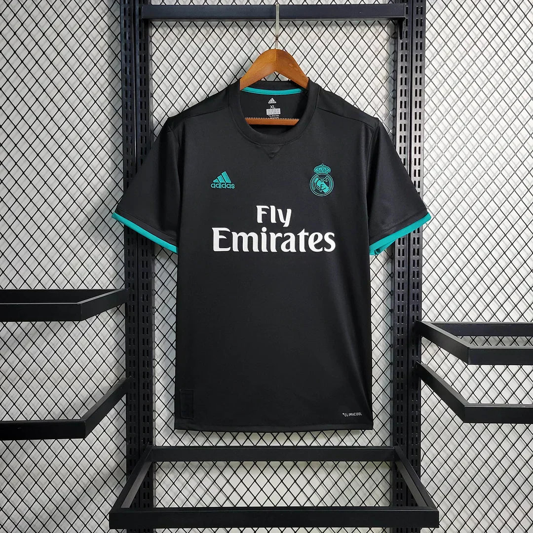 Maillot extérieur rétro du Real Madrid 2017/2018