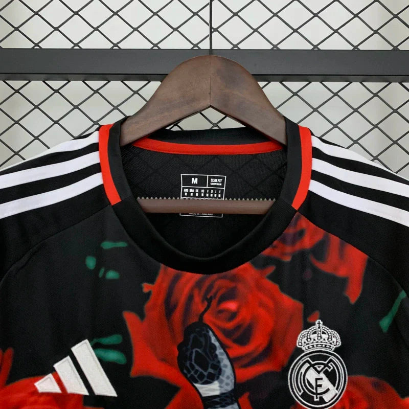 Édition spéciale « Serpent rouge » du Real Madrid