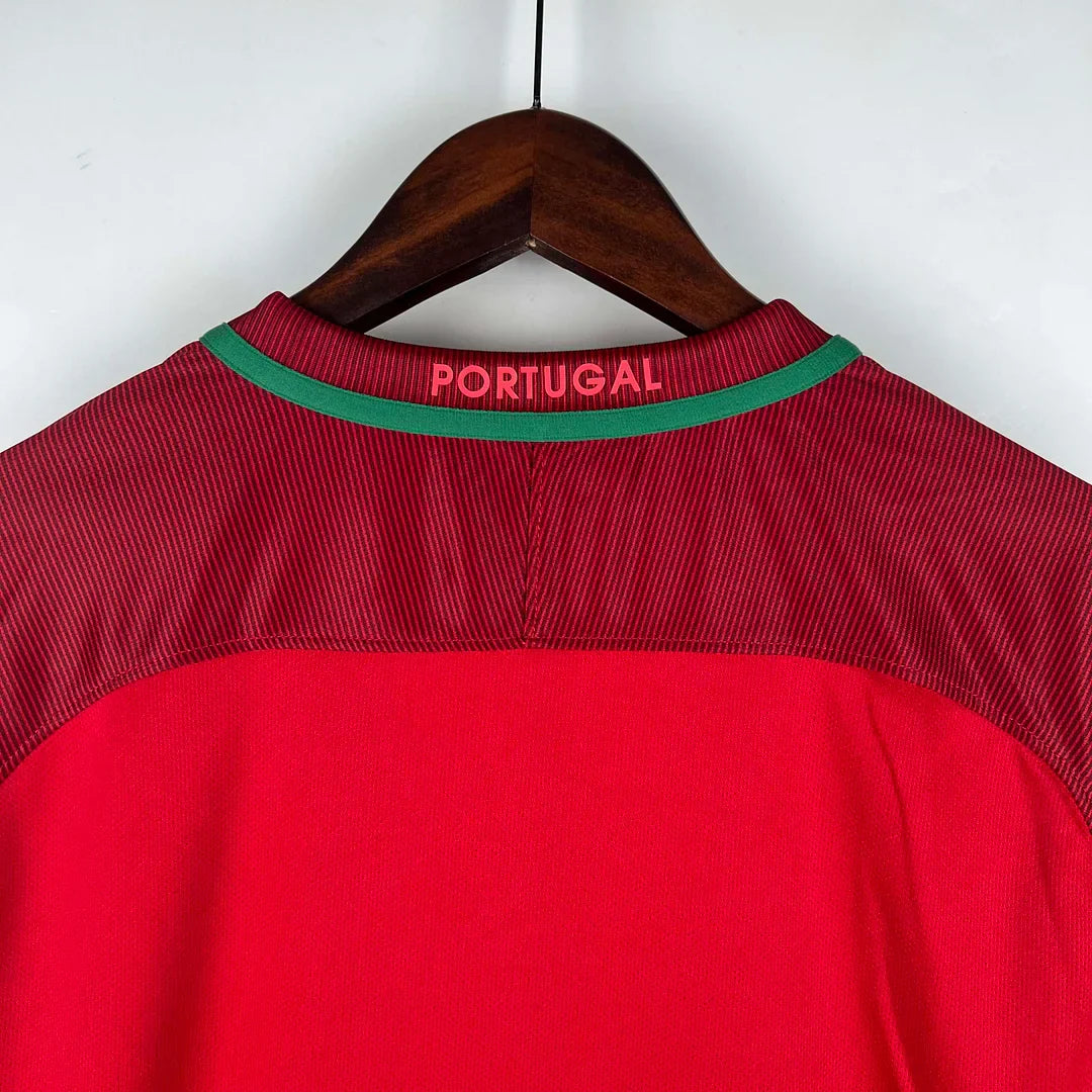 2016 Retro Portugal Local Manga Larga