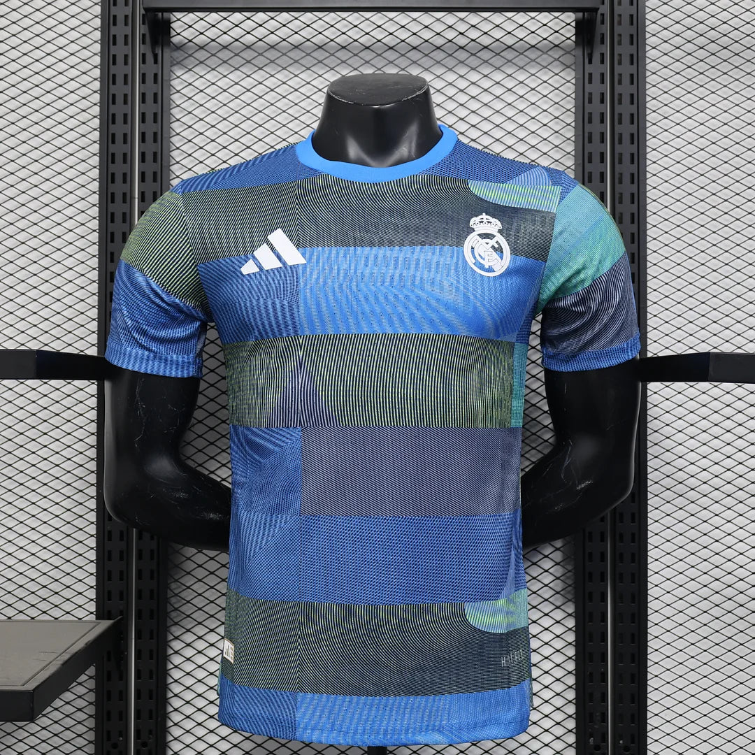 Édition spéciale « Aqua Grid » du Real Madrid