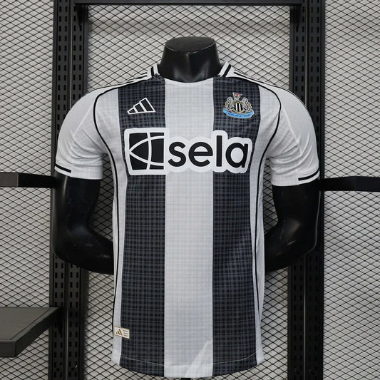 Maillot domicile Newcastle United 2025/2026