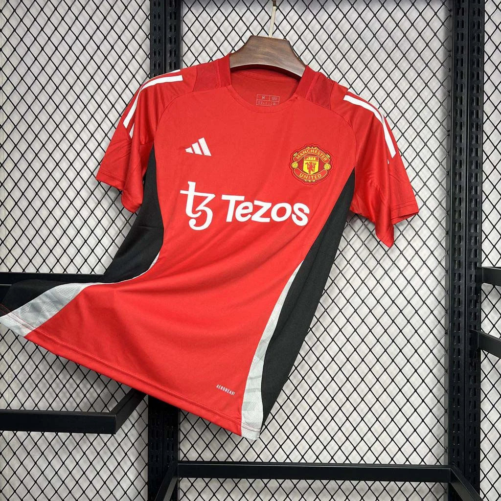 2024/2025 Manchester United Pre-Match Kit